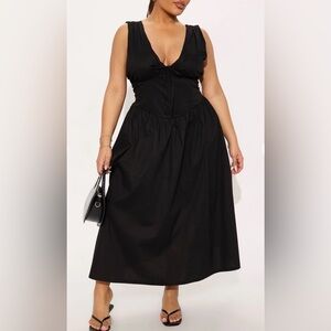 Fashion Nova Poplin Black corset pleated Maxi Dress